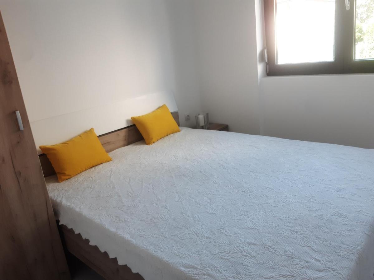 Stojanovic Apartments Ниш Экстерьер фото
