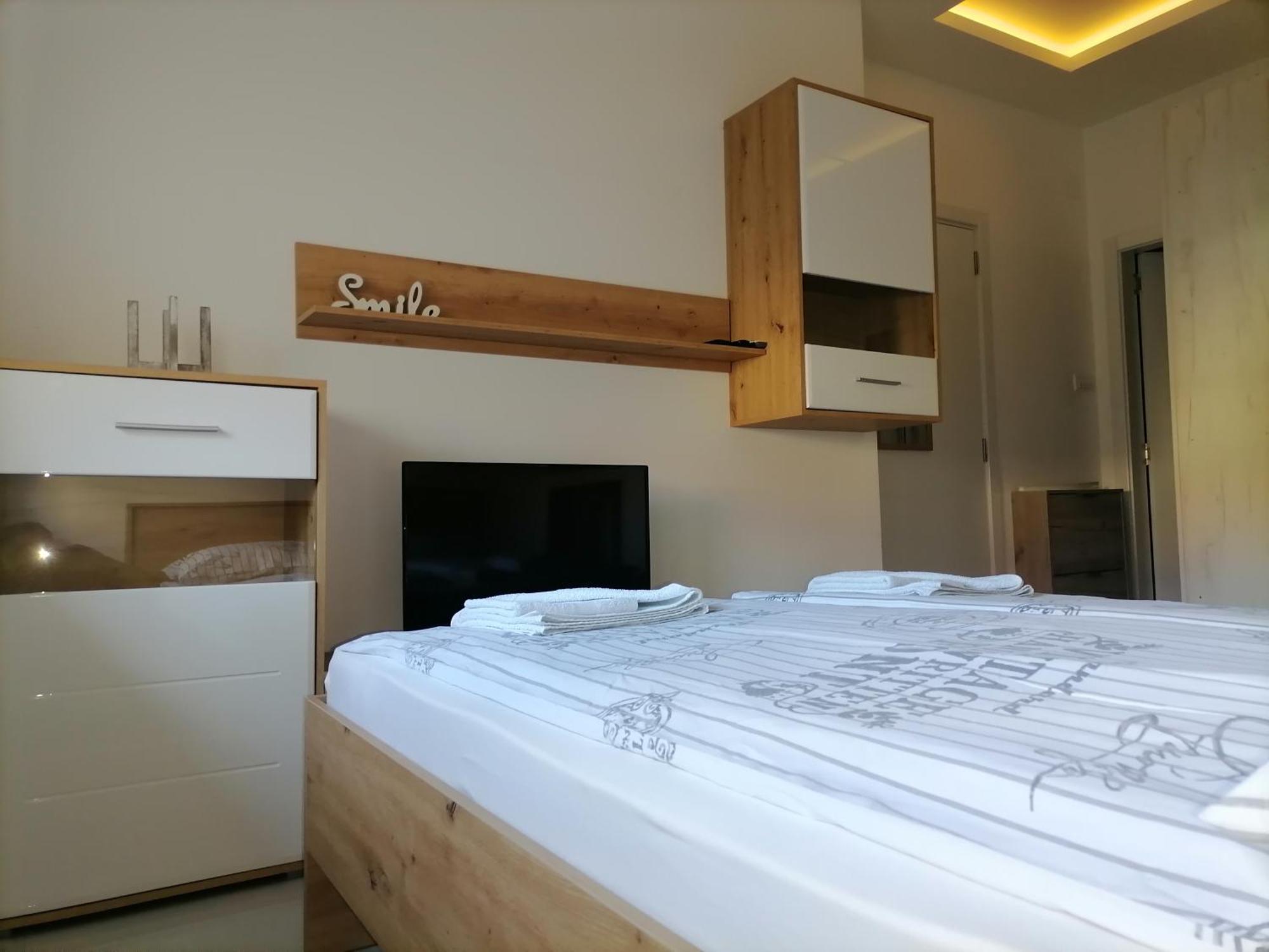 Stojanovic Apartments Ниш Экстерьер фото