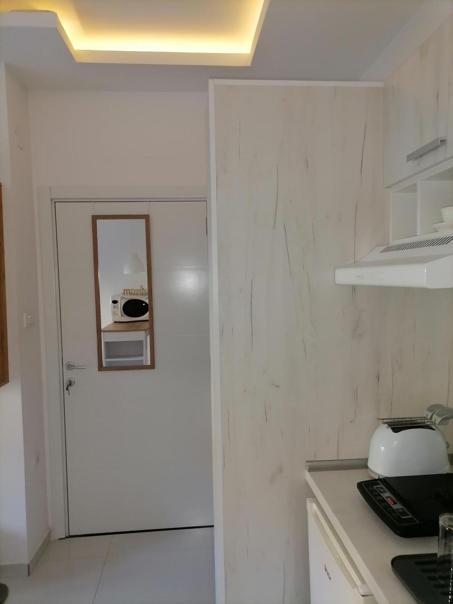 Stojanovic Apartments Ниш Экстерьер фото